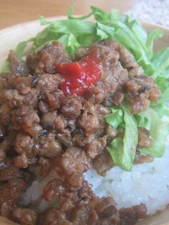 ひき肉のオイスターソース丼-レシピのメイン写真