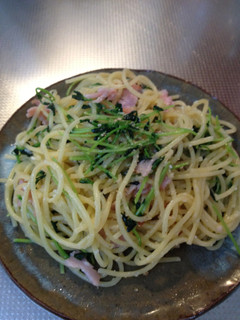 塩麹と豆苗のパスタ-レシピのメイン写真