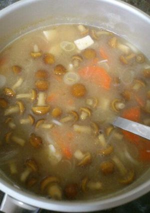 なめこと豆腐の味噌汁-レシピのメイン写真