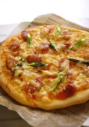 ウインナーとアスパラのピザ-レシピのメイン写真