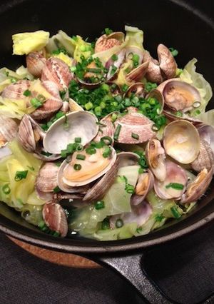簡単！キャベツとあさりの蒸し煮-レシピのメイン写真