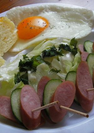 ウインナーときゅうりで朝ご飯-レシピのメイン写真