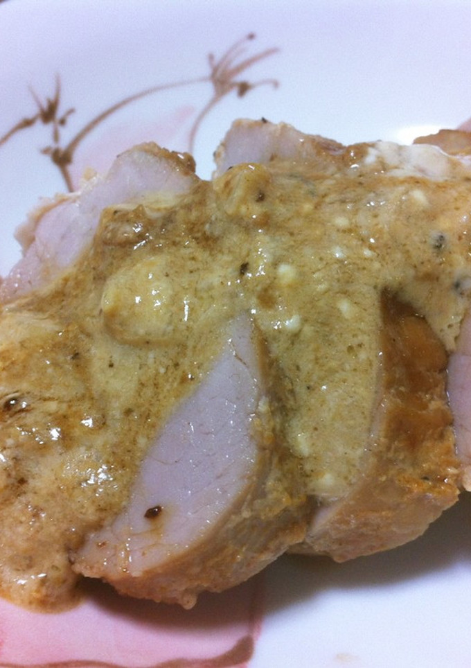 タジン鍋！豚ヒレ蒸し焼きヨーグルトソース-レシピのメイン写真