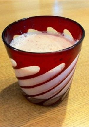 イチゴとヨーグルトのフレッシュスムージー-レシピのメイン写真