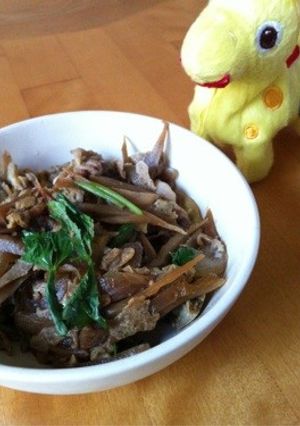 玉ねぎでコク甘☆ガッツリすき焼き卵とじ♬-レシピのメイン写真