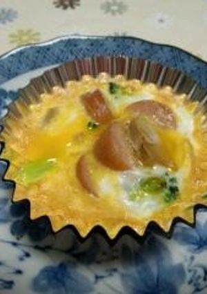 アルミカップで簡単ウインナー玉子焼き！-レシピのメイン写真
