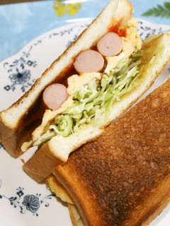 ソーセージエッグサンド-レシピのメイン写真