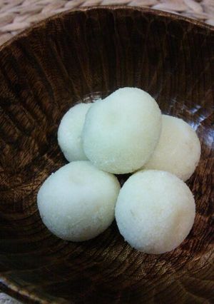 ココナッツおからだんご-レシピのメイン写真