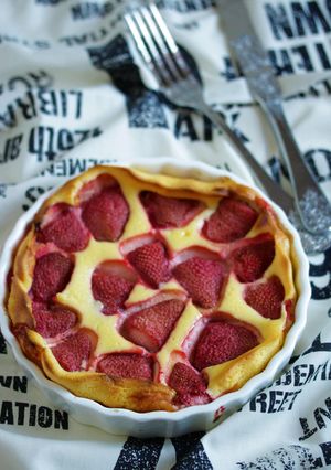 *クラフティ風 ❤ 苺のチーズケーキ♪-レシピのメイン写真
