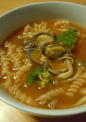 あさりの旨みたっぷり☆トマトスープパスタ-レシピのメイン写真