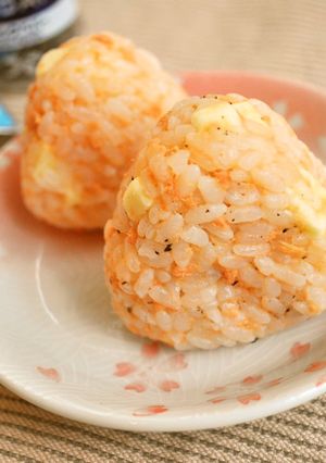 ✿鮭とチーズのおにぎり～黒胡椒入り～✿-レシピのメイン写真