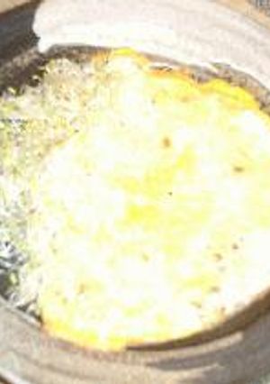 両面色違いのブタ納豆入りたまご焼き-レシピのメイン写真