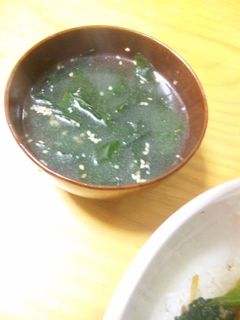 即効!!ダシダでワカメスープ-レシピのメイン写真