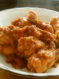 お手軽煮込み♪手羽元(鶏)のキムチ煮-レシピのメイン写真