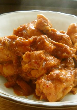 お手軽煮込み♪手羽元（鶏）のキムチ煮-レシピのメイン写真
