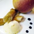 スティックアップルお芋パイ アイス添え