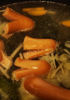 スープと一緒にウインナー-レシピのメイン写真