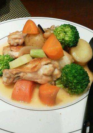 鶏、新じゃが、ブロッコリーの旨塩煮-レシピのメイン写真