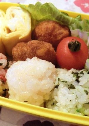 3色団子おにぎり-レシピのメイン写真