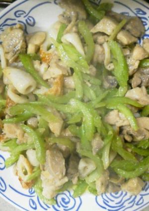 鶏肉とセロリのマヨ炒め-レシピのメイン写真