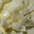 ミネストローネ等に!新玉ねぎの切り方①
