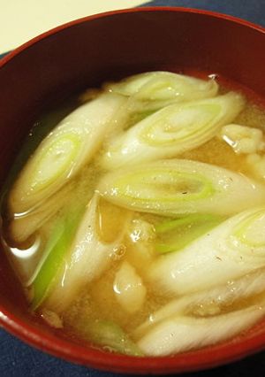 ＊長ネギと揚げ玉の味噌汁＊-レシピのメイン写真