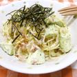 和えるだけ★アボガドと梅の簡単パスタ