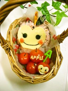 【デコおにぎり☆りんごちゃん♪】-レシピのメイン写真