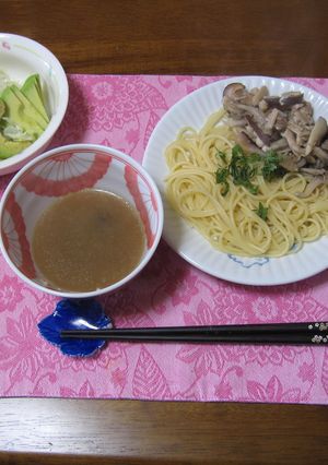 パスタdeつけ麺！たっぷりキノコの塩麹♪-レシピのメイン写真