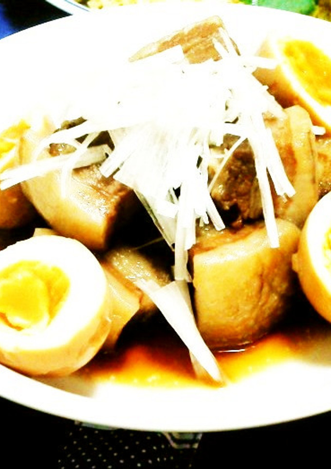 塩麹で柔らか豚の角煮～半熟卵添え-レシピのメイン写真