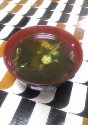 オクラとわかめの梅風味スープ-レシピのメイン写真
