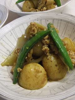 塩麹☆ベビーポテトと鶏挽肉のカレー炒め煮-レシピのメイン写真