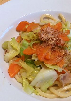 焼きうどん(しょうゆ味)-レシピのメイン写真