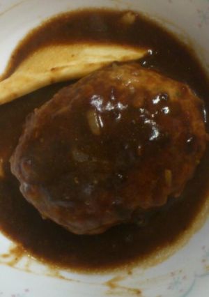 デミグラスチーズ入りハンバーグ-レシピのメイン写真