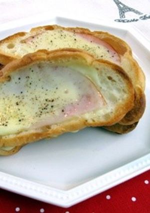 クロワッサンでクロックムッシュ風トースト-レシピのメイン写真