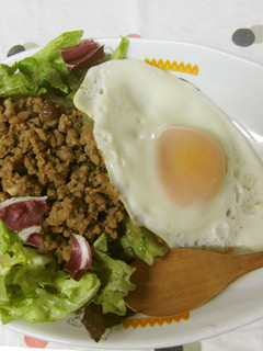 cafe風、そぼろサラダ丼☆-レシピのメイン写真