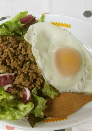 cafe風、そぼろサラダ丼☆-レシピのメイン写真