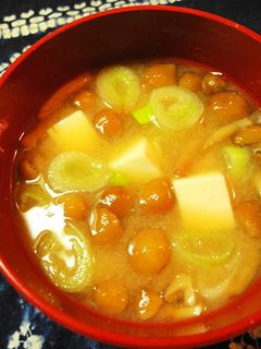 *なめことお豆腐のお味噌汁*-レシピのメイン写真