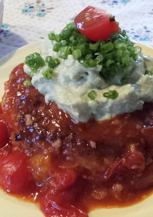 アボカドディップonふわふわハンバーグ-レシピのメイン写真
