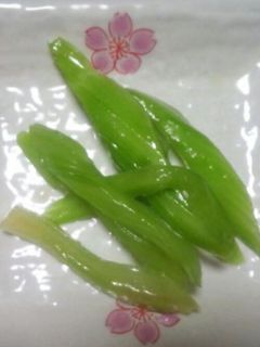 塩麹 簡単セロリの浅漬け-レシピのメイン写真