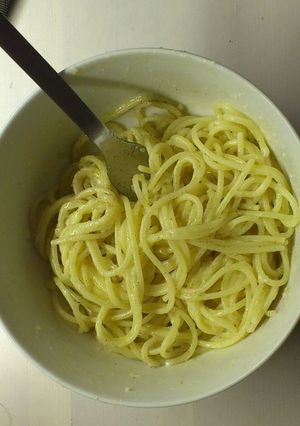 粉パルメザンの超簡単なチーズパスタ-レシピのメイン写真