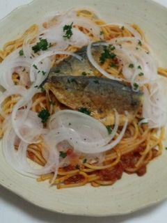 新玉ねぎ&鯵のトマトソースパスタ-レシピのメイン写真