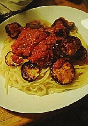 なすとトマトソースのパスタ-レシピのメイン写真