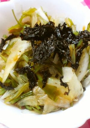 新玉ねぎと茎わかめのヘルシーサラダ♪-レシピのメイン写真