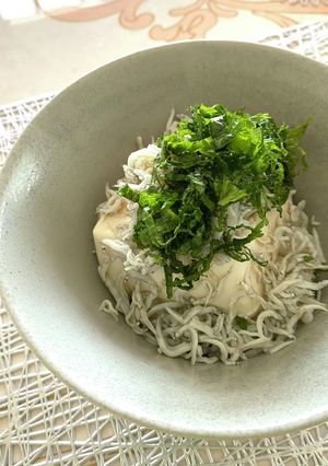 釜揚げしらすたっぷり豆腐丼-レシピのメイン写真