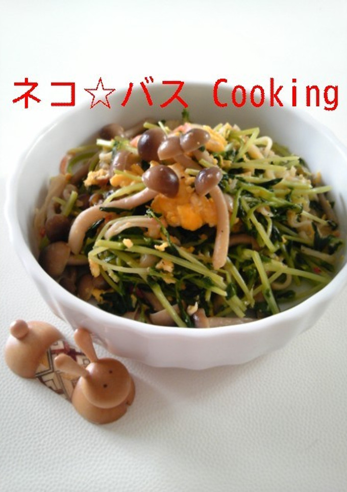 パッと簡単☆豆苗としめじの炒めもの♪-レシピのメイン写真