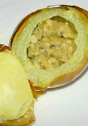 玉ねぎの丸焼き（きのこ・ベーコン風味）-レシピのメイン写真