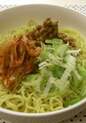 焼肉のタレで！冷やし納豆キムチラーメン-レシピのメイン写真