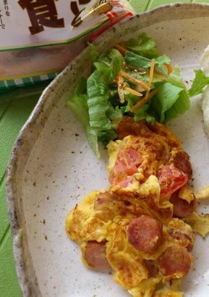 パリッと朝食ウィンナーで朝オムレツ-レシピのメイン写真
