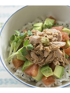 アボカドとツナ缶の和風ポキ丼-レシピのメイン写真